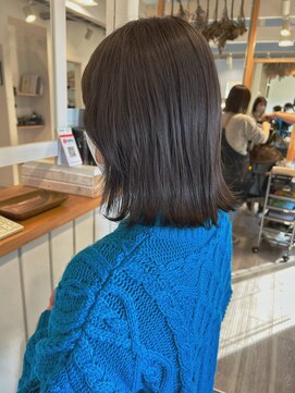 ジジ フィーカ 佐野(Gigi fika) スモーキーグレージュ