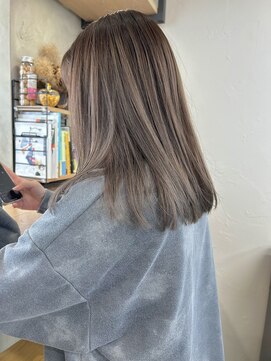 イット(it.) kana フルハイライト ミルクティーベージュ