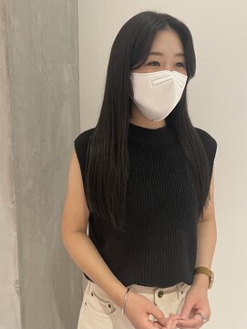 ヨーク(YOKE) 【 YOKE 】ストレート顔まわりレイヤー暗髪艶髪小顔