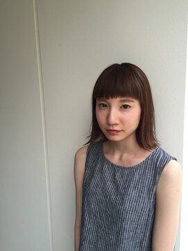 イチゼロイチゼロイチ(10101) オン眉がお似合いの好感度高めなボブ