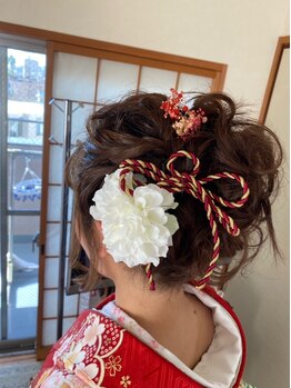 【築町】特別な1日だからこそプロに任せたい…シーンに合わせたヘアセットであなたらしい華やかな1日を♪