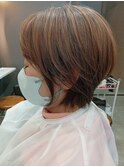 ショートボブ