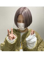 アンビエンテ(ambiente) ハイトーンボブ
