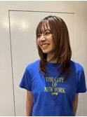 ナチュラルウルフ/レイヤーカット/ミディアムレイヤー/顔まわり