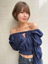 オーロ(ORO) オリーブベージュ ブリーチ無しカラー ショートボブ小顔ヘア