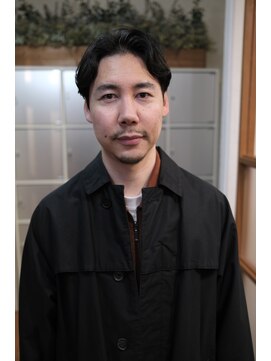 イーズ(e's) くせ毛を活かしたメンズショート《諸星》