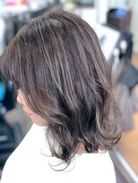 トゥエンティーフォー(24)&nbsp;大人上品♪白髪ぼかしハイライト