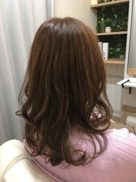 トゥーリ 二日市店(tuuli) 二日市　美容室　美髪　髪質改善　縮毛矯正　イルミナカラー