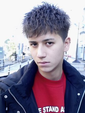 フィフス(fifth) ショートレイヤー ツーブロック くせ毛風パーマ アップバング 54