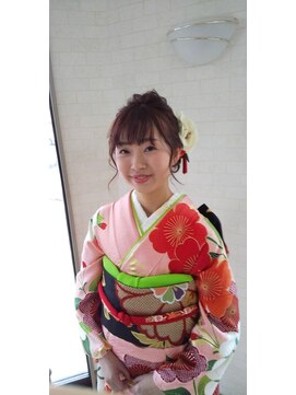 サロン Salon アイ アート 成人式前撮りお支度