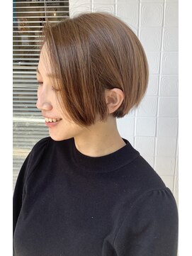 ザデイ(THE DAY) ナチュラルハイライトショートボブ