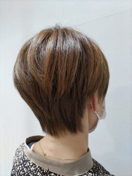 ヘアー ル シェーヌ キューブ(hair le chene CUBE) シャープショート