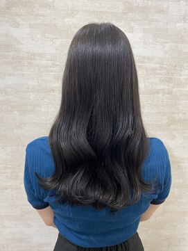 ウタ(Uta) 20代*30代*大人かわいいグレージュ