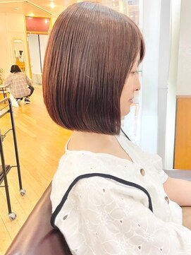 アルバ ヘアリゾート(ALBA) 【ALBA】レッドブラウンボブ　★☆
