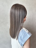 アイドット(i.)&nbsp;細めハイライト♪