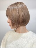 ナチュラルボブミニボブミルクティーベージュ切りっぱなしボブ