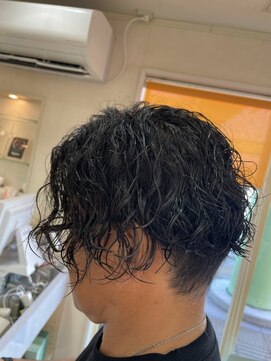 デンパツクラブ ストリート(DENPATSU CLUB Street) ツイスパ＋センターパート