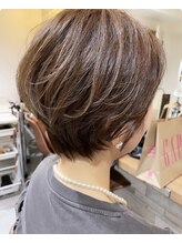 ヘアーアンドメイク ヒューラ 立川店(HAIR&MAKE hurra) 脱白髪染めカラー