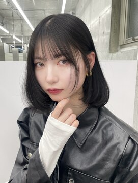 エヌアイ オモテサンドウ(ni omotesando) ブルーブラック/韓国ボブ/艶髪Aujuaケアカラー上野