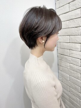 メモリーズ 銀座(Memories) 耳掛けショートスタイル　くびれショート　ショート