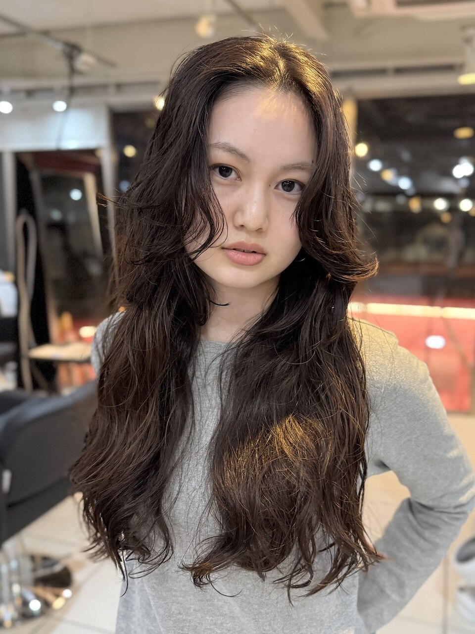 2026年春】ロング デジタルパーマの髪型・ヘアアレンジ｜人気順｜6