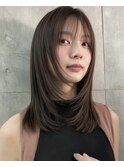 黒髪/グレーベージュ/レイヤーロング/前髪パーマ[新宿駅]