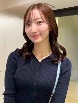 マロンベージュ セミロング 顔周りレイヤー 前髪あり 髪質改善