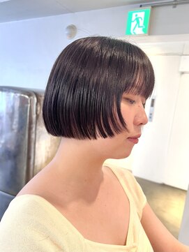 前髪ありボブミニボブ前上がりボブ顔周りレイヤーボブ