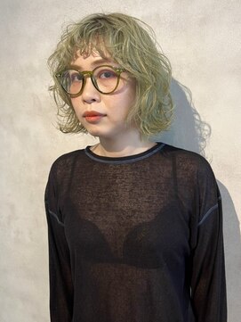 サンルーム(SUN room) ハイトーンボブ外はねカーリーボブ