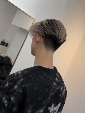 ファミリア 新宿(familiar) 欧風バレイヤージュ