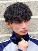 波巻きマッシュショート刈り上げツーブロックスパイラルパーマ