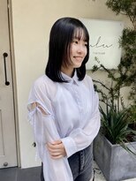 ウル(ulu)&nbsp;顔まわりレイヤースタイル