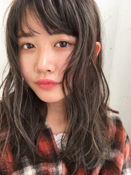 チェルシー 表参道 学生限定 「縦落ちパーマ」クルッとしっかりじゃないのが今