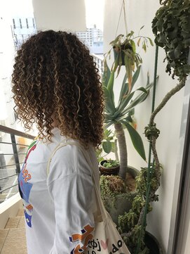 ロテヘアーネイル(rote hair nail) スパイラル