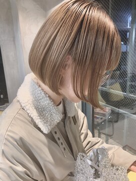 ベルリン(Berlin) ミルクティベージュのミニボブstyle