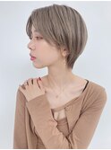 センターパートくびれマッシュショート