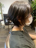 ヘアードレスビュー(hair dress V.I.E.W) 挑戦しやすいショートスタイル