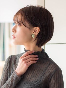 サーカス バイ ビュートリアム 青山(CIRCUS by BEAUTRIUM) マッシュショート20代30代40代大人可愛い暗髪うる艶髪青山表参道