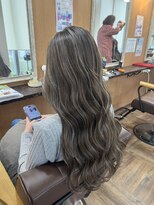 ラッシュヘアー(Rush hair) ハイライトカラー