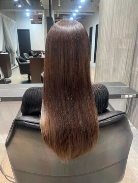 ボンズサロン(BONDZSALON) 髪質改善&縮毛矯正×酸性ストレート【東京麻布十番美髪専門店】