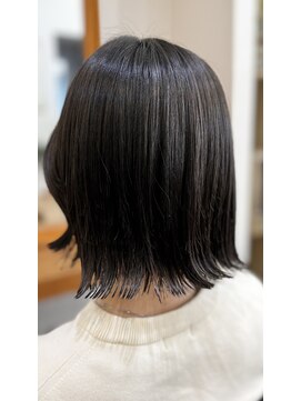 アネモス(anemos) カット×トリートメント