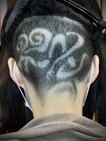 カー(KAH)&nbsp;バリアート　東京リベンジャーズ　ドラケン　刈り上げ女子