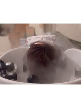 完全個室の癒し空間で極上のスパを。美しさの先の幸福をお手伝いします。