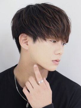 ルーシー 渋谷(LUCEY) ツイストスパイラルパーマ波巻きパーマシャドウパーマメンズ