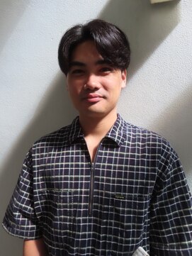 メンズセンターパート