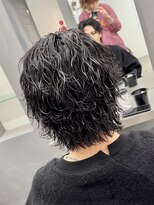 オーバルバイアピッシュ(OVARL by apish)&nbsp;フェザーパーマシャドウパーマニュアンスパーマサーフカール原宿