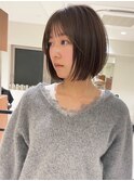 黒髪　ボブルフ　ネビージュ　小顔　ワンレン　スペインカール