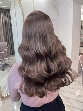 ネハス ナガオカ(nehus.nagaoka) ブリーチ/イメチェン/ホワイトブロンド/外ハネボブ/美髪/