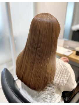 エレノア 新宿新南口(Eleanor) 伸びても綺麗＊ダメージレスなリタッチで作る艶髪ブラウン