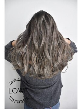 ルーヴェ(LOWE) 【LOWE】外国人風バレイヤージュ/お洒落ロング/ベージュ